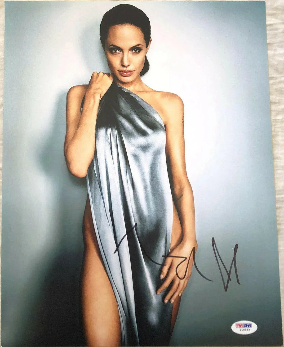 Angelina Jolie autographed sexy 11x14 photo PSA/DNA - AutographsForSale.com