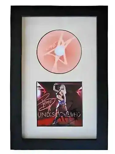 ea11ac37976cb325298a2b5dcbeb35f5 - AutographsForSale.com