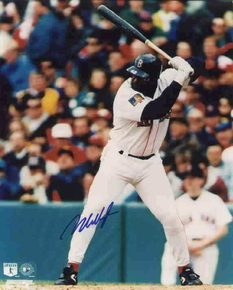 ead2d544a96afa0b7a5d93eca7bcb1ff - AutographsForSale.com