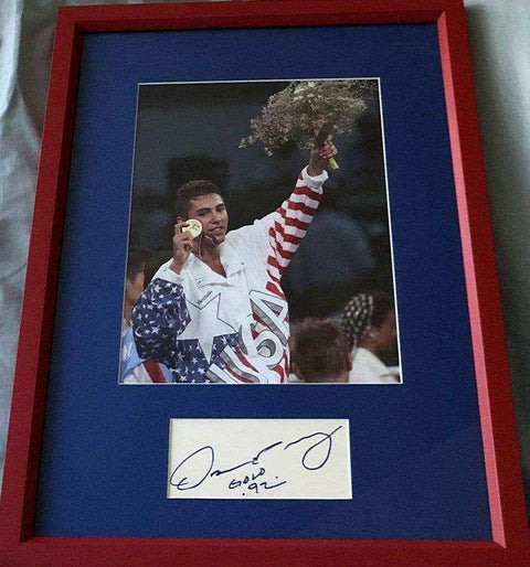 eaedd3a8ec09cff387283d20885f3b57 - AutographsForSale.com