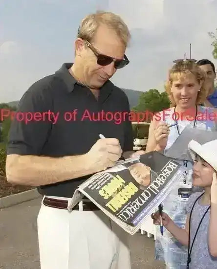 eb9e83de93aa08868c8a81b8b21d3d83 - AutographsForSale.com