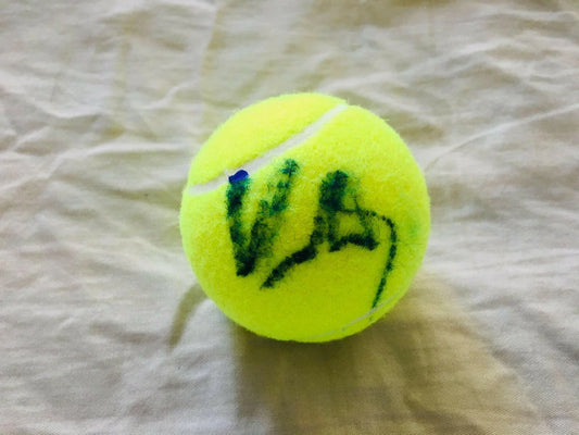 Caroline Wozniacki autographed Penn tennis ball - AutographsForSale.com