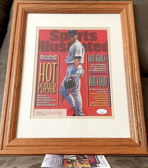 ed7a7a78aa1fadcfbe5bea33ac4c1157 - AutographsForSale.com