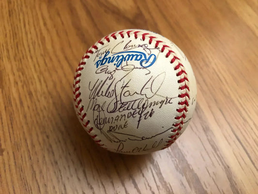 1999 Yankees World Champions team autographed AL basebal Derek Jeter JSA - AutographsForSale.com