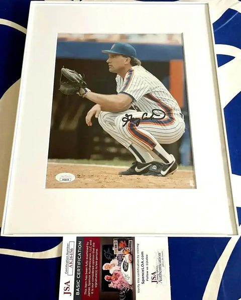 f0c884d745b63b9d3ba9da608dc09837 - AutographsForSale.com