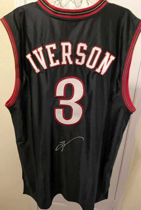 f1378ebf38270774919da387f8770809 - AutographsForSale.com