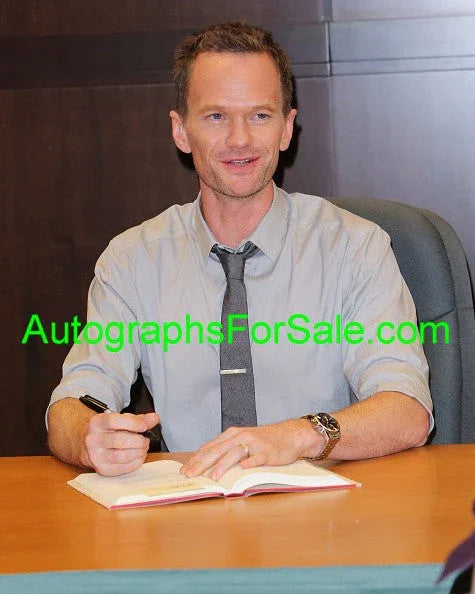 Neil Patrick Harris autographed Magic Misfits hardcover book - AutographsForSale.com