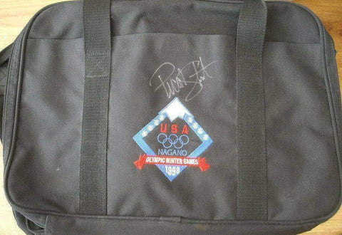 f1c2204b7883c95cc02c344cf2ec1b98 - AutographsForSale.com