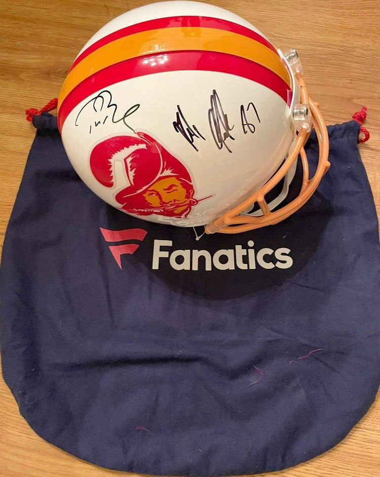 Tom Brady and Rob Gronkowski autographed Tampa Bay Buccaneers VSR4 game model helmet FANATICS - AutographsForSale.com