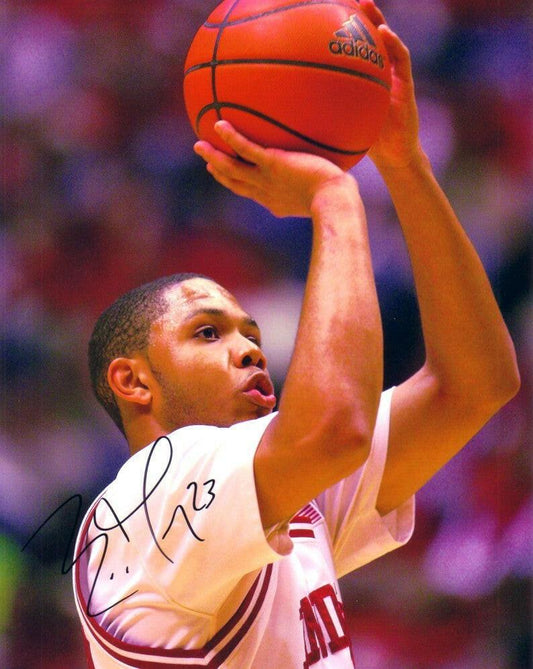 Eric Gordon autographed Indiana Hoosiers 8x10 photo - AutographsForSale.com