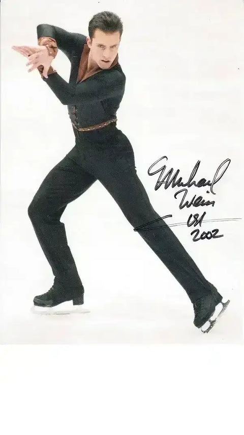 f4ff40bf05cdbe71bb1485c1aa0e45a0 - AutographsForSale.com