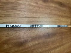 Wayne Gretzky signed LA Kings Easton H9999 hockey stick JSA - AutographsForSale.com