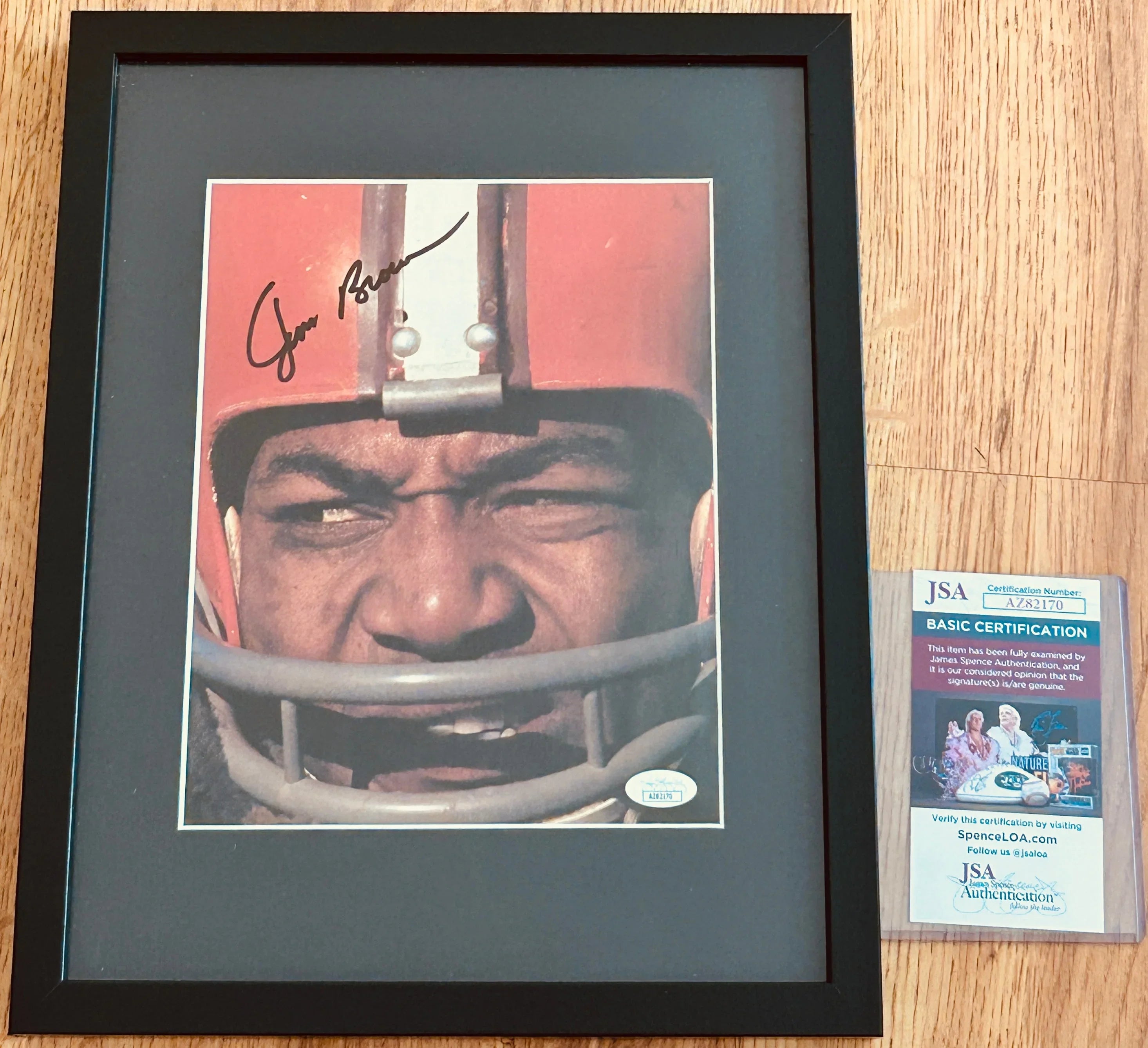 Jim Brown autographed Cleveland Browns 8x10 photo framed JSA - AutographsForSale.com