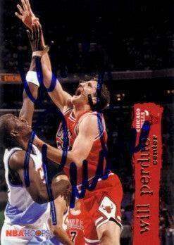 Will Perdue autographed Chicago Bulls 1995-96 Hoops card - AutographsForSale.com