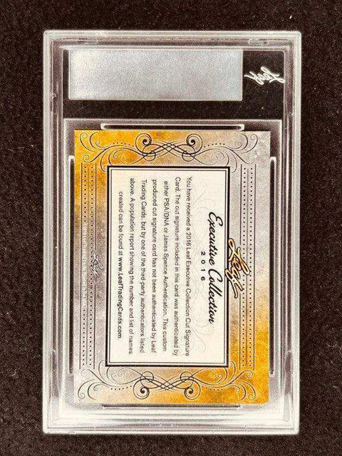 f86099618b35a49ded0a3ef5e7d316f5 - AutographsForSale.com