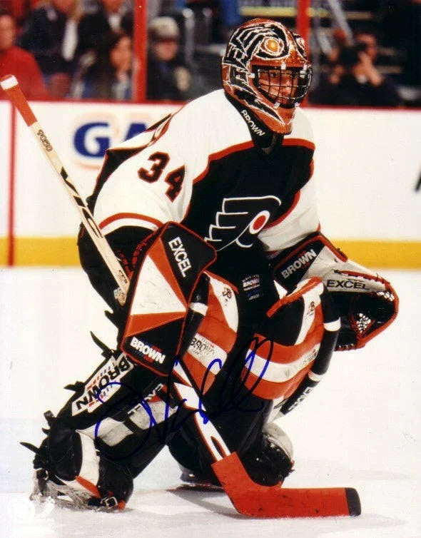 John Vanbiesbrouck signed Philadelphia Flyers 8x10 photo - AutographsForSale.com