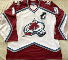 Joe Sakic Colorado Avalanche 1990s Starter white jersey - AutographsForSale.com