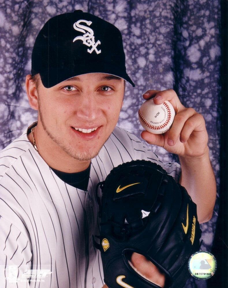Mark Buehrle Chicago White Sox set of 2 8x10 photos - AutographsForSale.com
