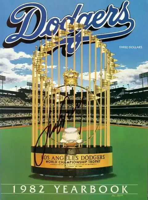 fb872926f333d7997025b16ce1479110 - AutographsForSale.com