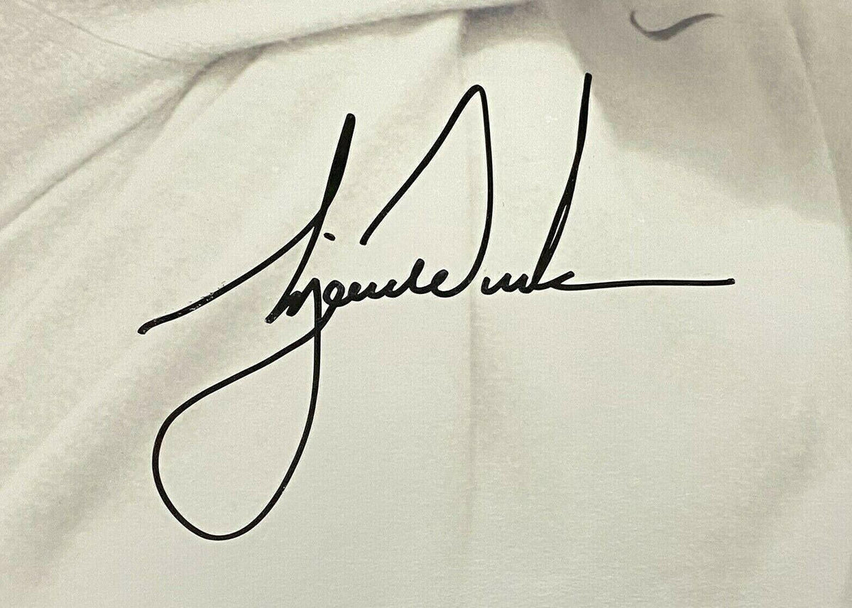 Tiger Woods signed UDA Signature Shots 16x20 golf photo framed - AutographsForSale.com