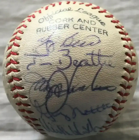 fcc2d3e6afed971a596861654f32a10d - AutographsForSale.com