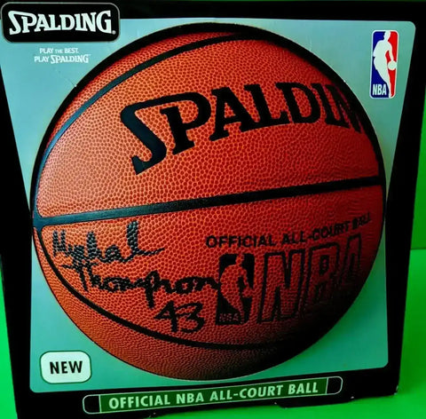 fd81bdbc386510971bb8dfcc9bb295b2 - AutographsForSale.com