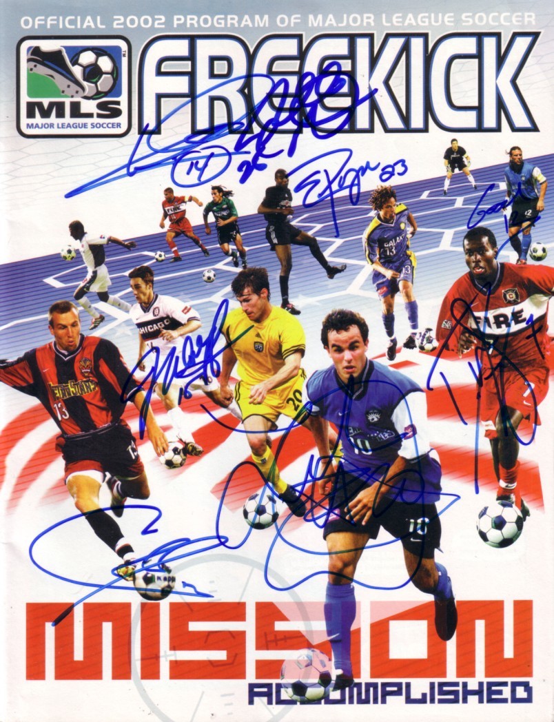 2002 US World Cup Team autographed MLS soccer program Landon Donovan Cobi Jones