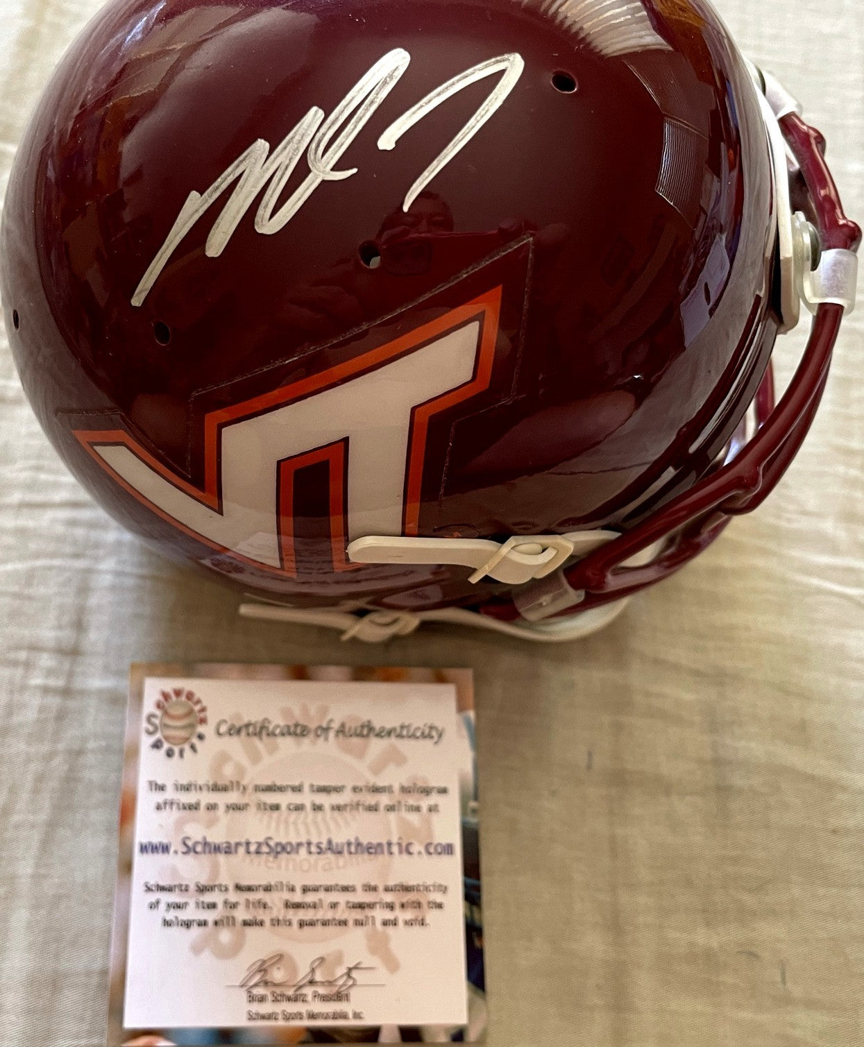 Michael Vick autographed Virginia Tech Hokies Schutt Air mini helmet (Schwartz Sports)