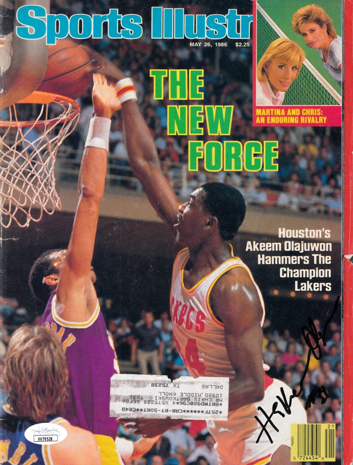 Hakeem Olajuwon autographed Houston Rockets 1986 Sports Illustrated magazine JSA