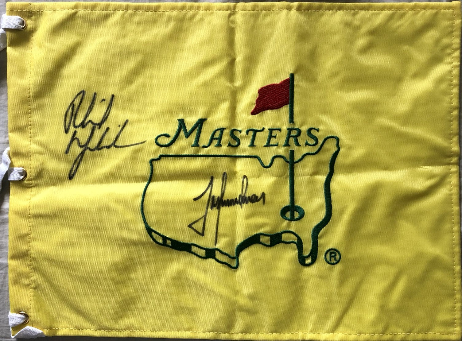 Phil Mickelson and Trevor Immelman autographed Masters undated golf pin flag JSA